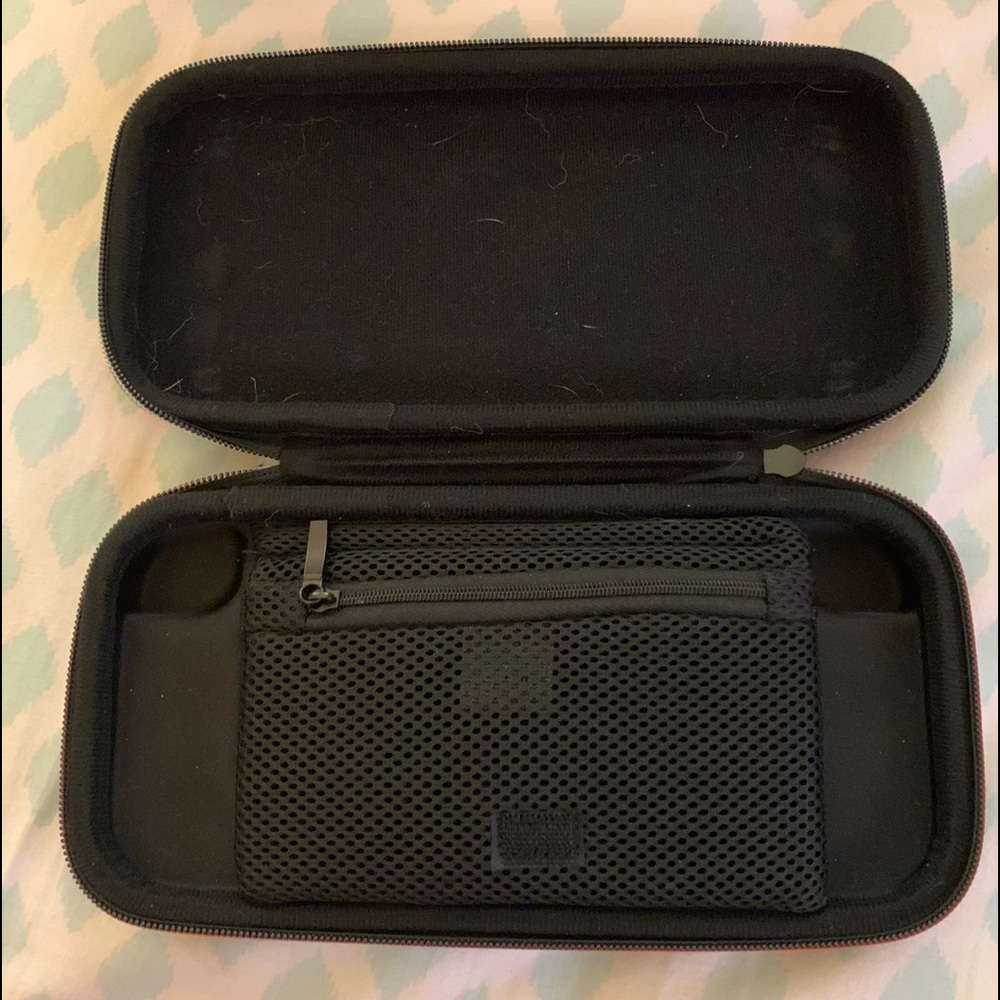 Nintendo Switch case - Picture 2 of 3